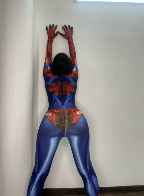 Thumbnail Spidey Sensation: Spiderman Cosplay by Honey_Jessica in Cosplaybutts