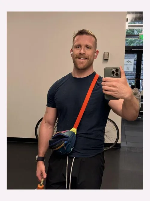 Thumbnail Selfie Perfection: Mirror Tales at my CrossFit Studio by AwkwardTension562