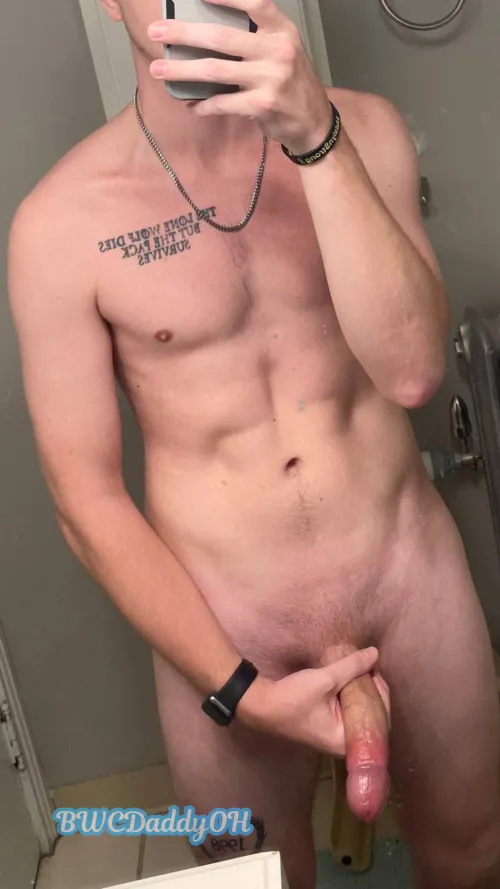 Thumbnail Cock Appreciation: bwcdaddy222 Sparks Desire on OnlyFans101