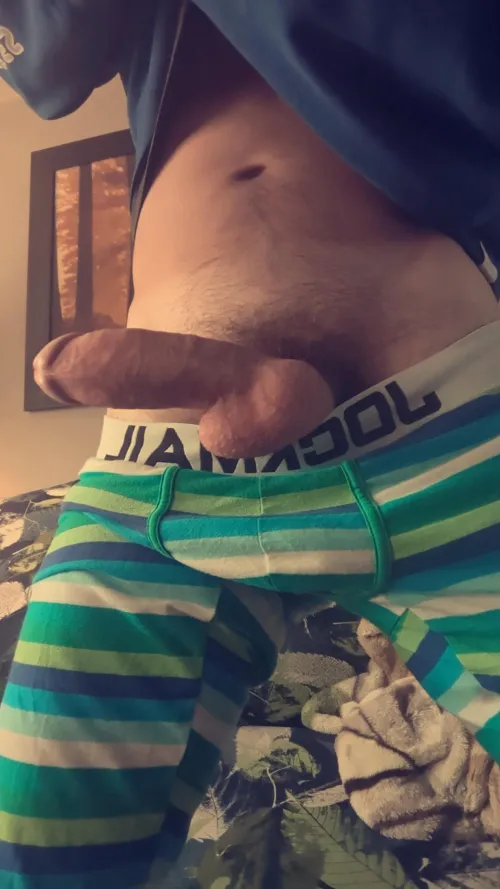 Thumbnail Seeking Daddy: Slimjimnextdoor's Search for Connection - GaybrosGoneWild