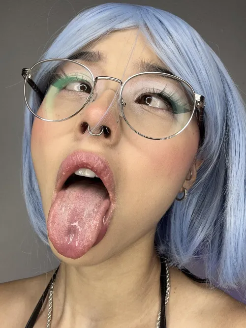 Thumbnail Hungry for your cum by waifuxwillow