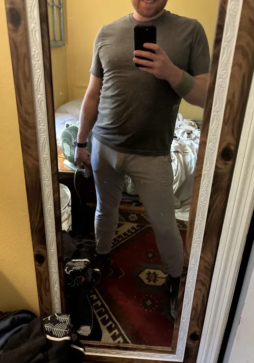 Thumbnail Errands Run: Embracing the Bulge with Confidence