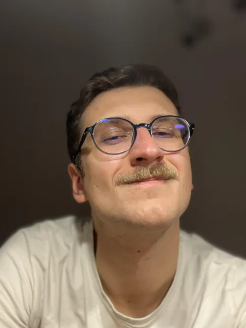 Thumbnail rooberate_97's Stylish Stache Update for Gaybros