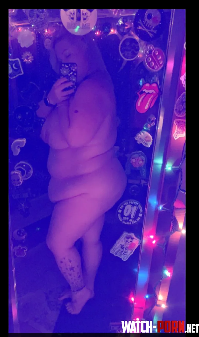 Bbw MILF sub here Hi Ive been sooo shy to post a full body nude But all these amazing  gorgeous ladies in here make me feel inspired to share all my bakery rolls   by AbroadNeither3679