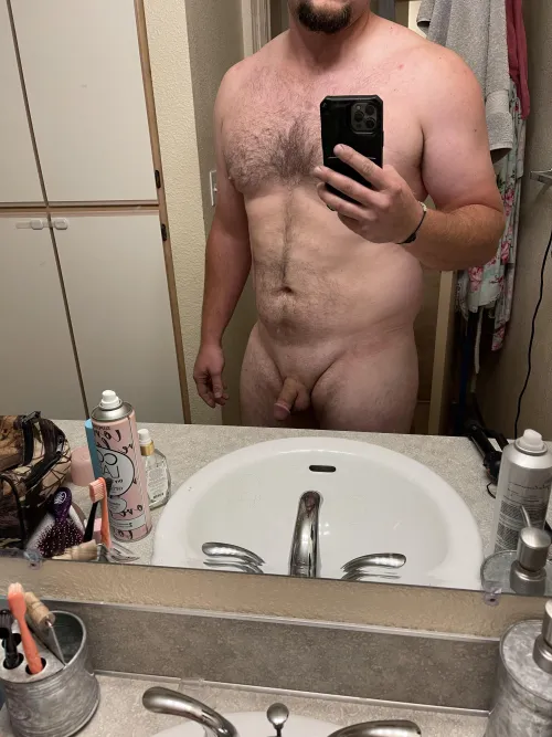 Thumbnail Preshower selfie  by CutDaddyDong