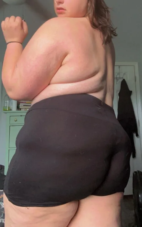 Thumbnail Worship-Worthy: Embracing the Perfect Ass by mmunch333 | ssbbw