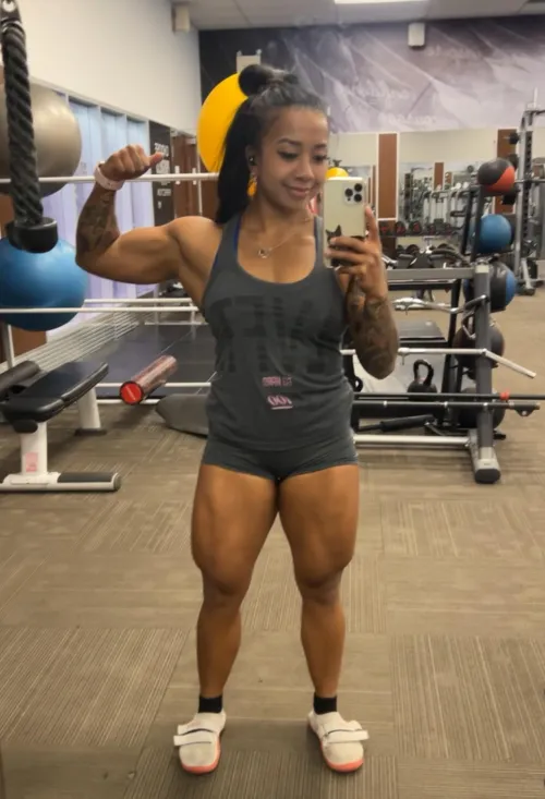 Thumbnail Building Thighs of Steel: fitbadbitchasianxxx's Quest Continues