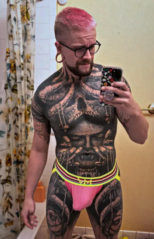 Thumbnail Mysterious Musings: Exploring Identity in hotguyswithtattoos