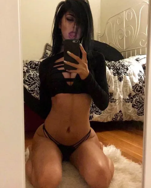 Thumbnail Satisfy Your Needs with KieraForever in TotalBabes