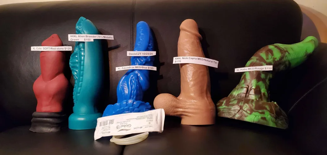 Thumbnail Exclusive: Bad Dragon & MrHankeys Toys - USA Shipping! by DavisCZT