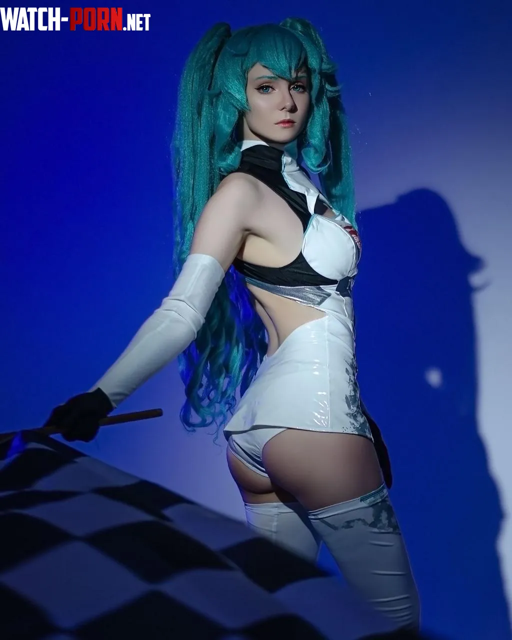 self Hatsune Miku Cosplay  by novalnoe_moloko