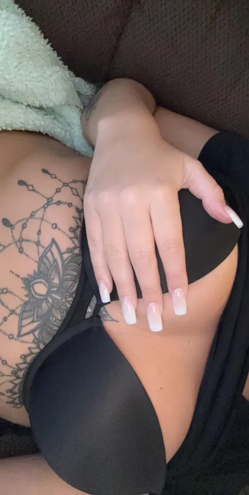 Thumbnail Fresh Start: Introducing a New Set of Nails | jeannaxo