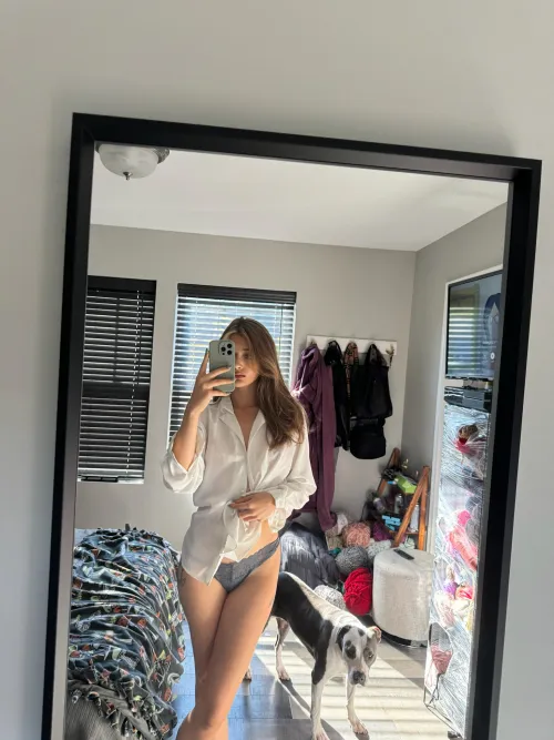 Thumbnail MirrorSelfie Dilemma: Ass or Tits by TheGodfajah