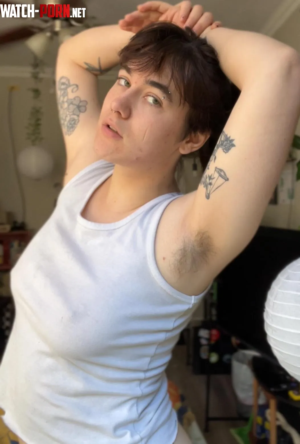 come sniff my armpits i know you want to by xhermaphrodites