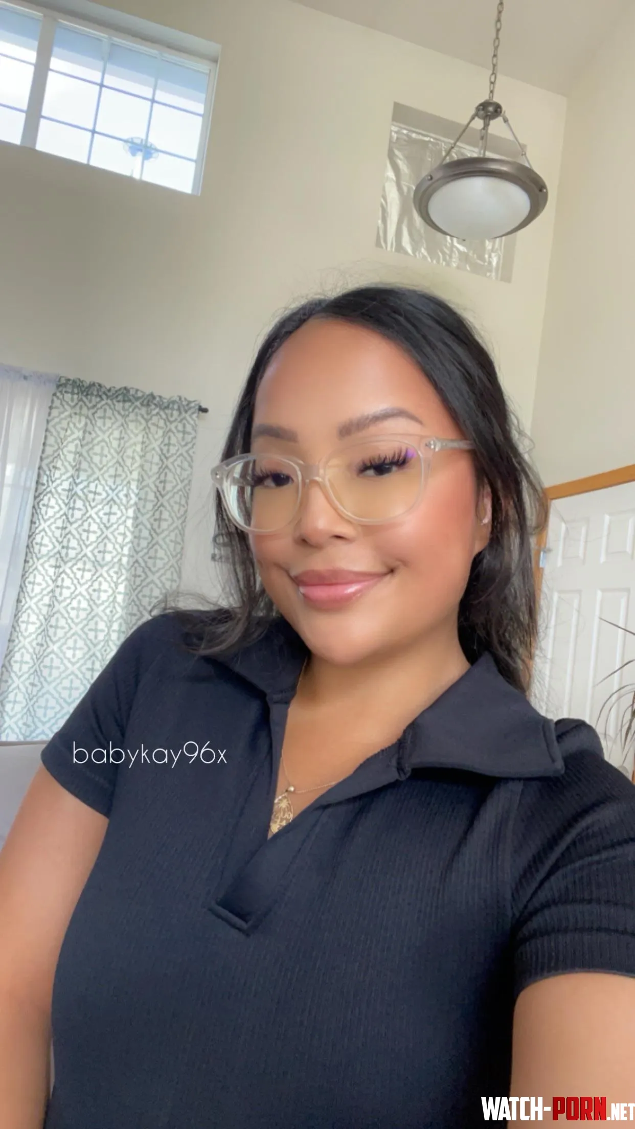 Would you date a Filipina girl  by babykay96x