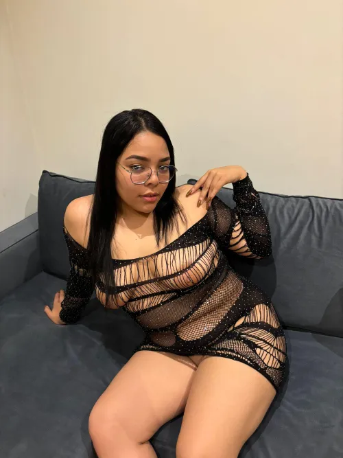 Thumbnail Sensual Offer: tina__18 Ready for a Personalized Experience on Telegram