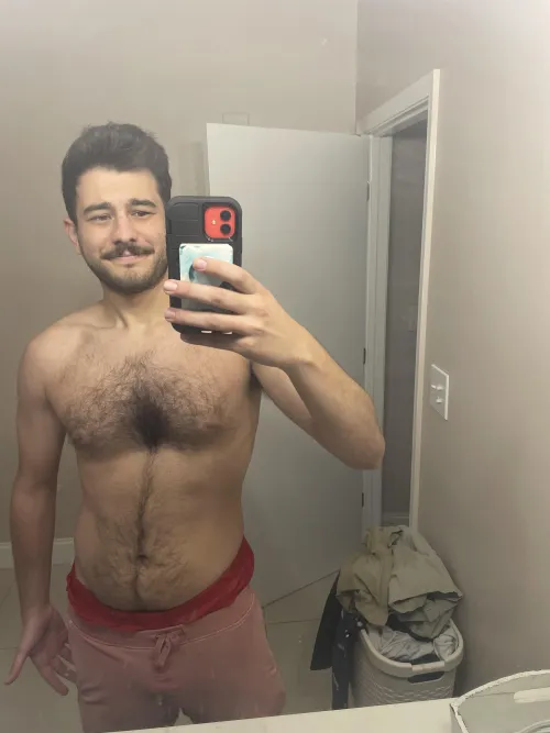 Thumbnail Feeling Good After a Chest Workout at 25 | its-college-bro