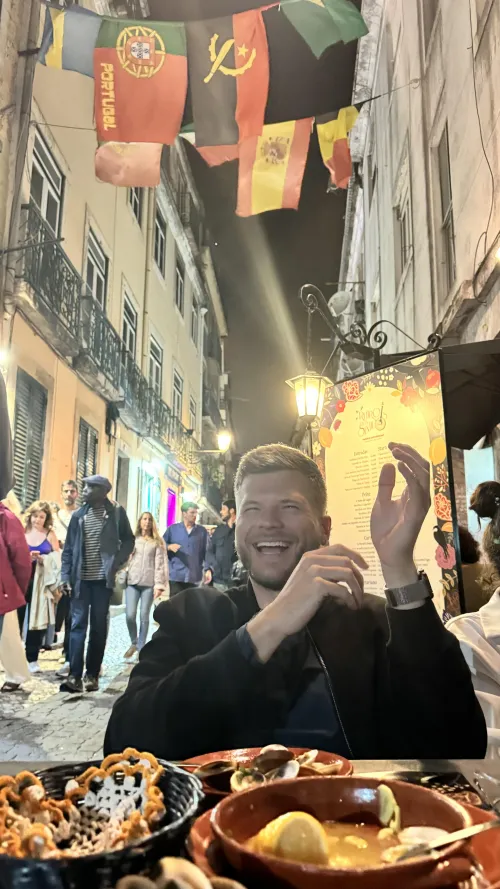 Thumbnail PlantZaddyLA Shares European Adventures with gaybrosgonemild