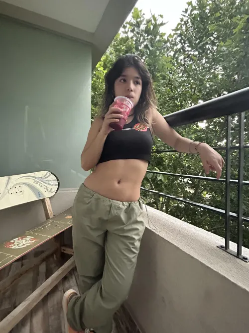 Thumbnail Sassy in Crop Tops: ariannelychee's Croptopgirls Confidence