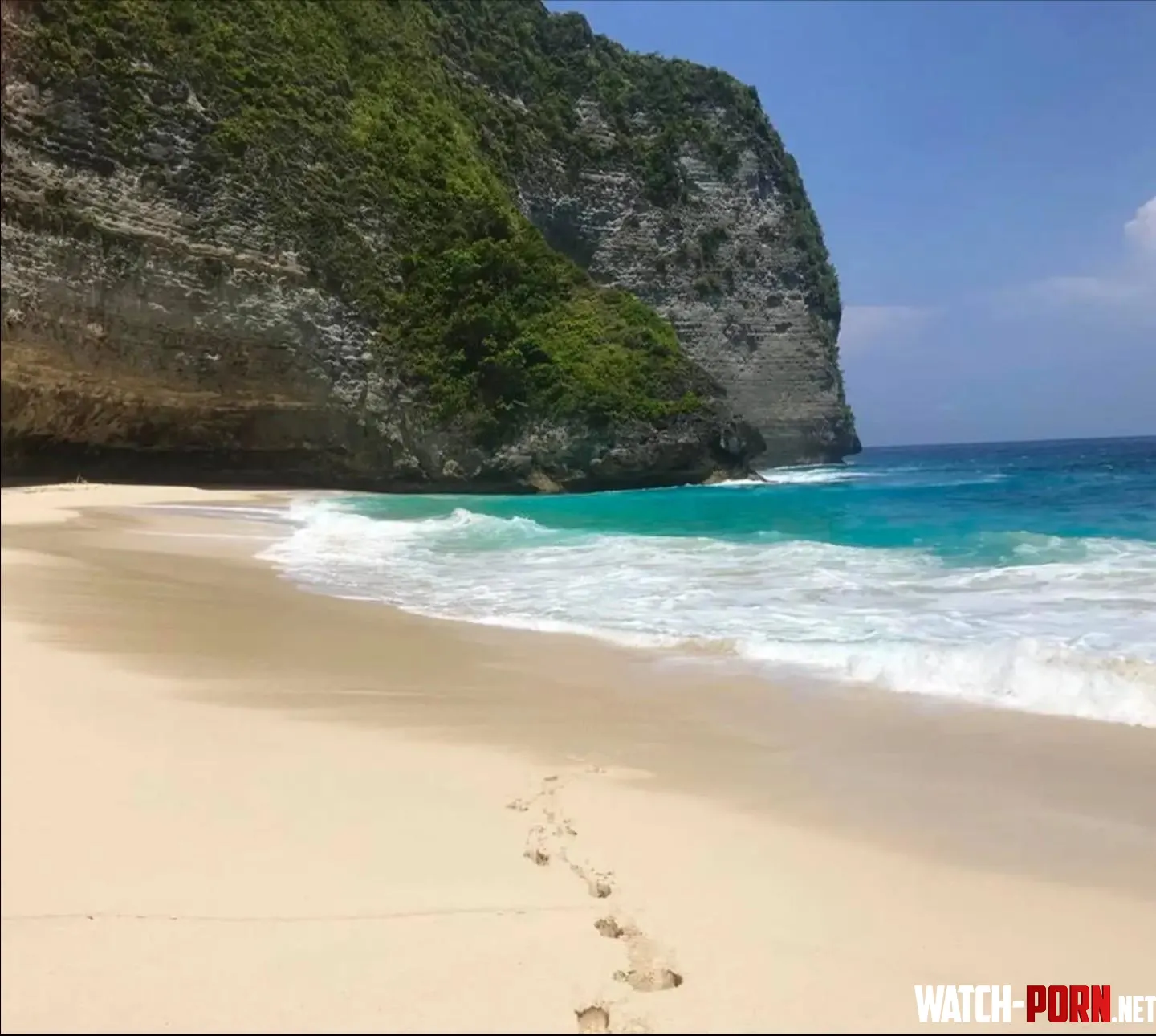 Kelingking Beach Nusa Penida My favourite beach in the world  by specialagentredsquir