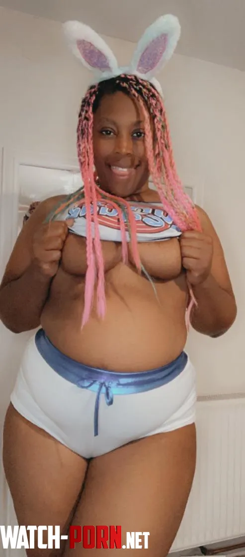 So curvy and big boobs that need to have fun with  by Black_anime_girl