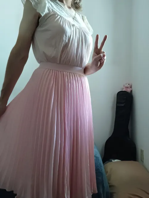 Thumbnail Discovering Favorite Skirts with Seriyumi | femboy