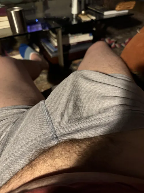 Thumbnail Relaxed Vibes: Just Hanging Out | Bulges