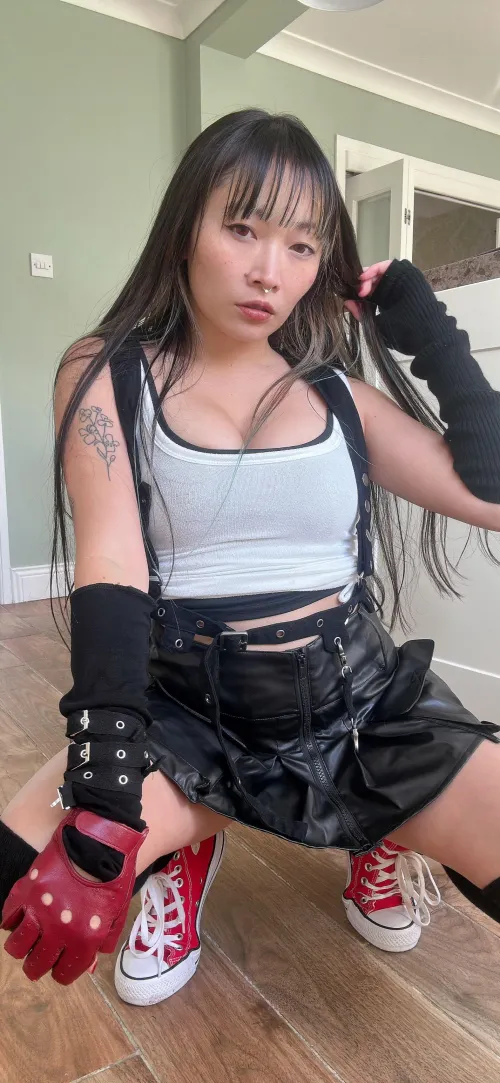 Thumbnail Tifa Lockhart by Sakura: Exquisite CosplayGirls Rendition