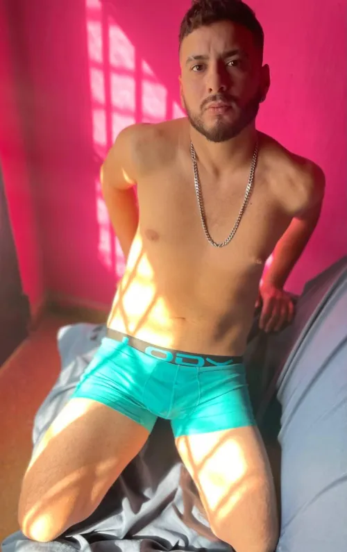 Thumbnail latinpedropedro's Pleasure in Boxershorts