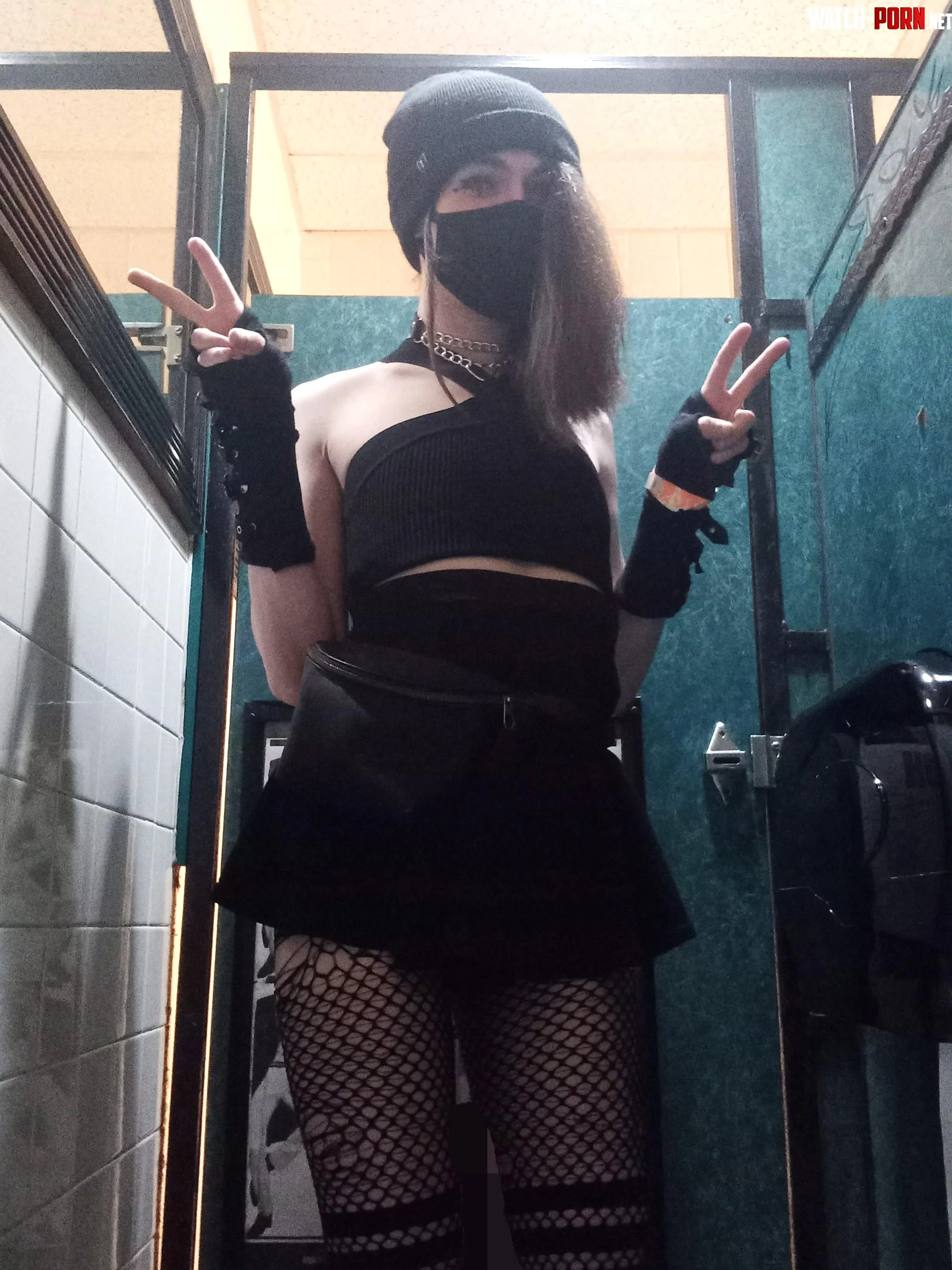 Club bathroom selfie 3 did I look cute by luccakitten