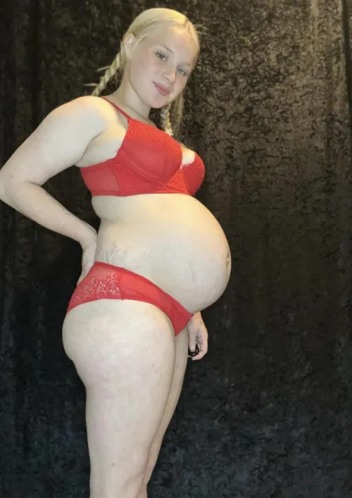 Thumbnail Fantastic-Manager-30: 18 & Pregnant - Still Irresistibly Fuckable? | PreggoPorn Category