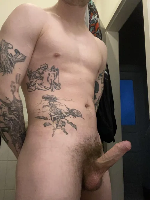 Thumbnail Appreciating a Generous Size: Exploring 'My Kinda Fat Cock' | ThickDick