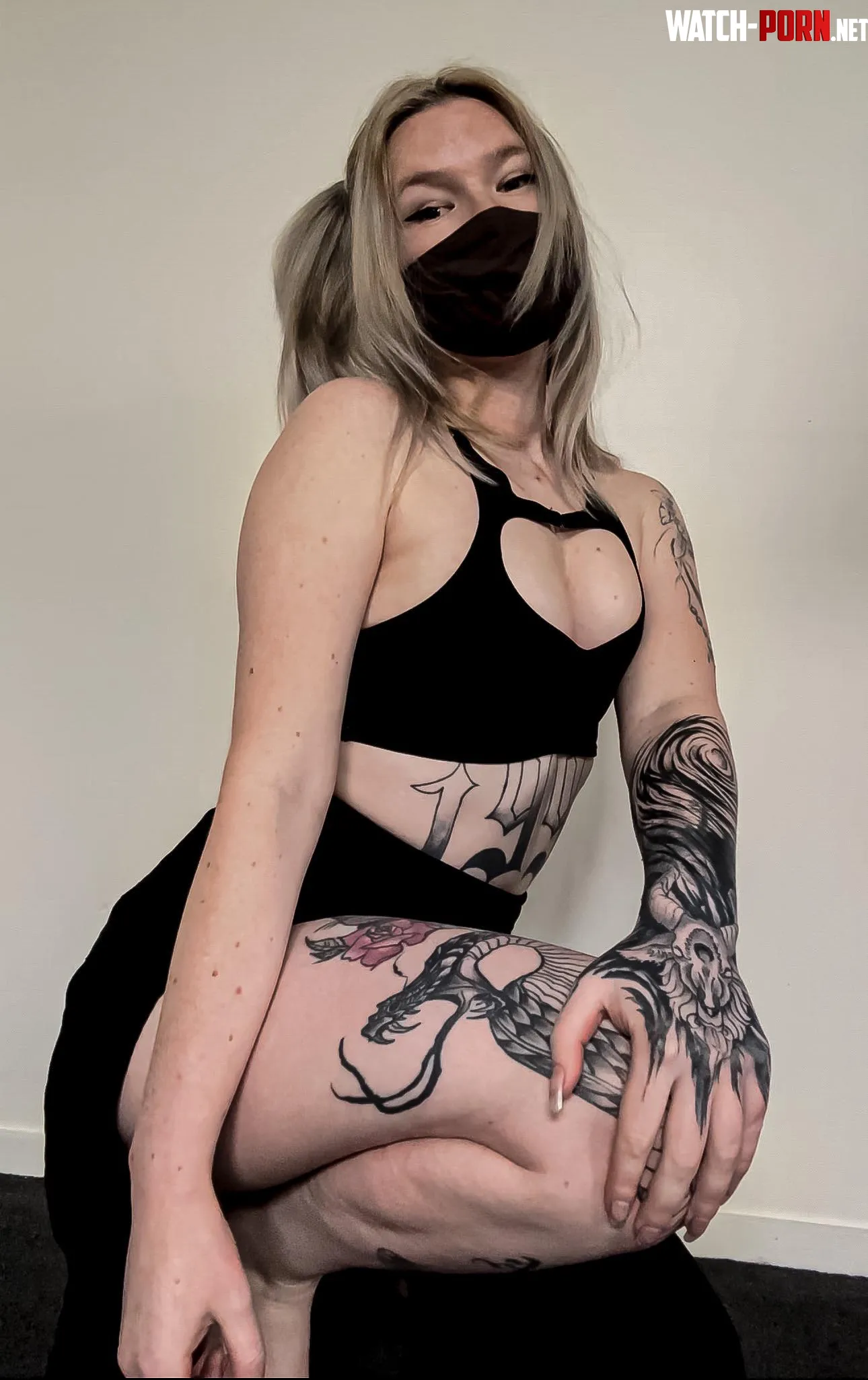 xtattedblondiex by fuckthatsmedone