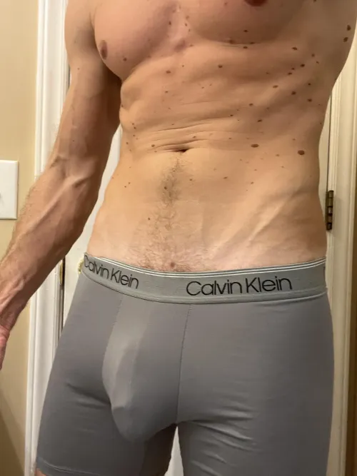 Thumbnail Commanding Calvins: Delving into Bulges by turb0farm