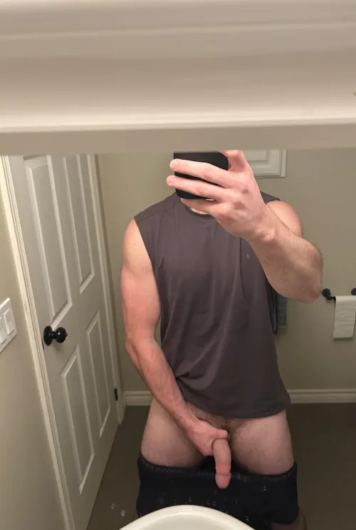 Thumbnail Seeking a Gym Partner for New Adventures - MassiveCock Musings