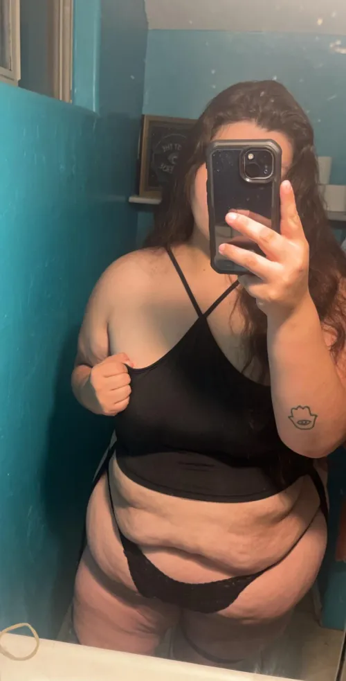 Thumbnail Fat Girls Rule the World by candy-yyy in BBW Category