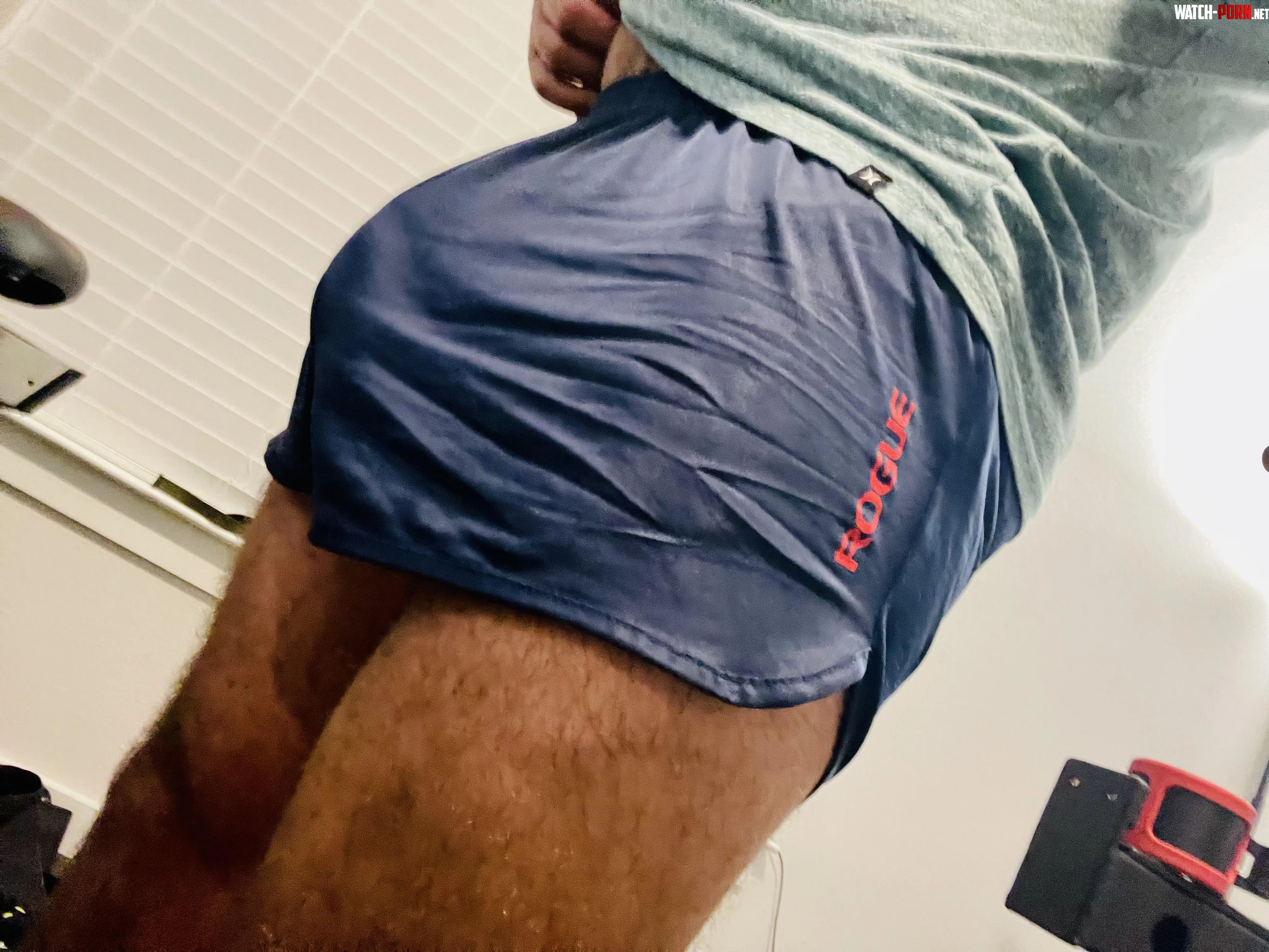 36 gym bulge by BigBoobLovingDude