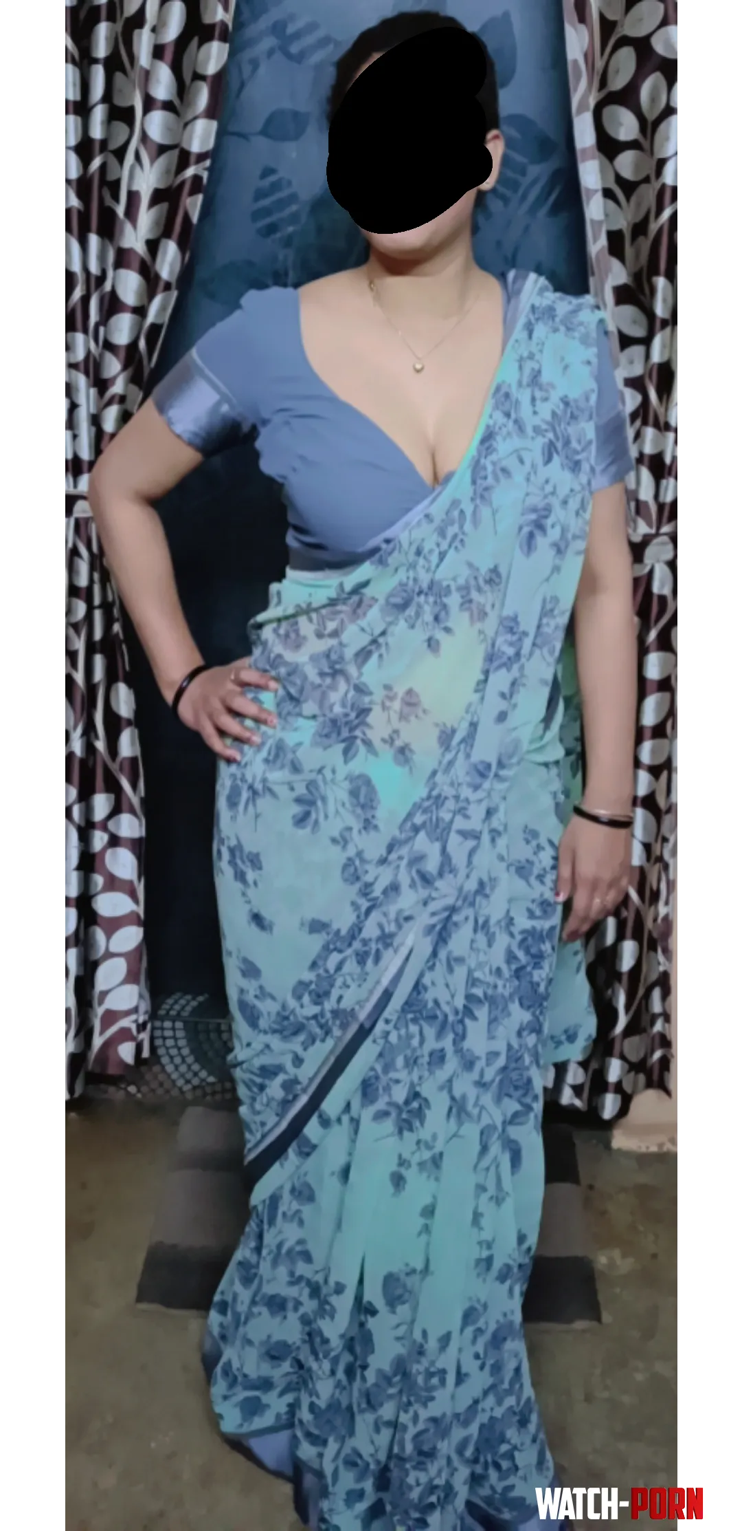 How Im looking in this saree  by rinasaxena