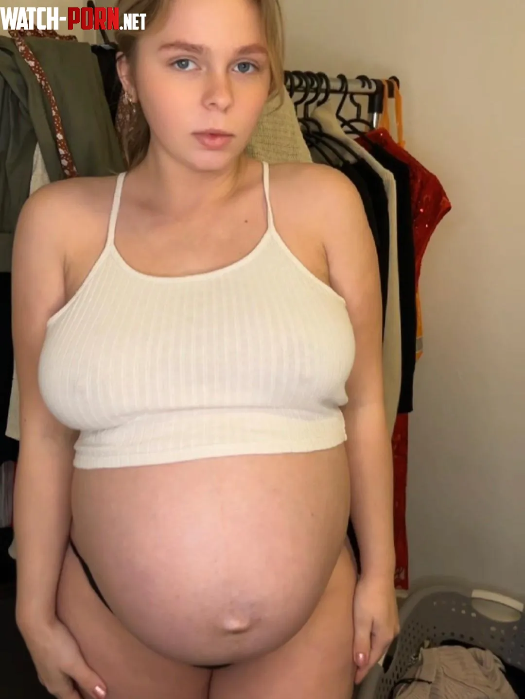 Are older guys into cute pregnant girls by pregnant_brandi