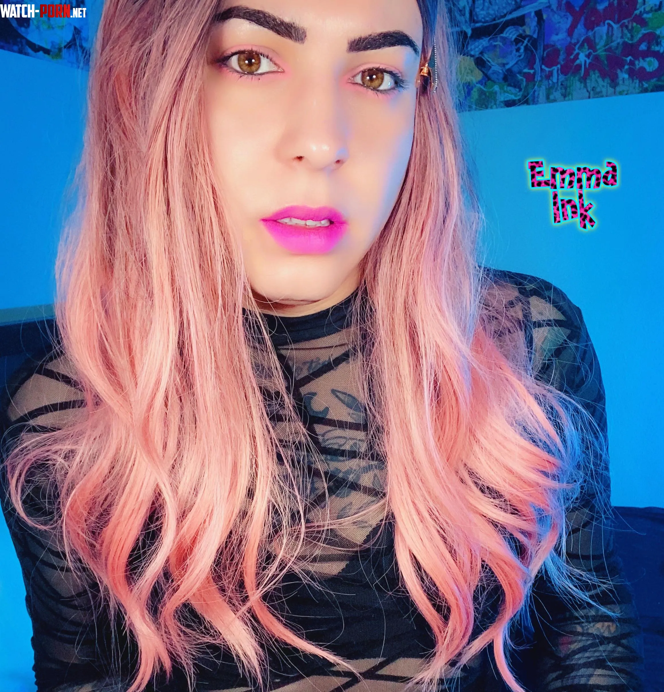 Sometimes all you need is a touch of pink to set the right tone What do you think of this look  by emmaink-trans