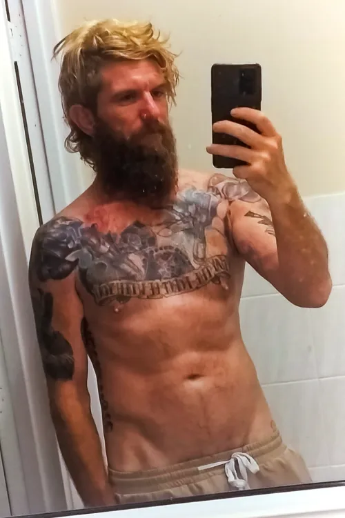 Thumbnail RiskyWanKenobi's Blonde Transformation in the World of Hot Guys with Tattoos