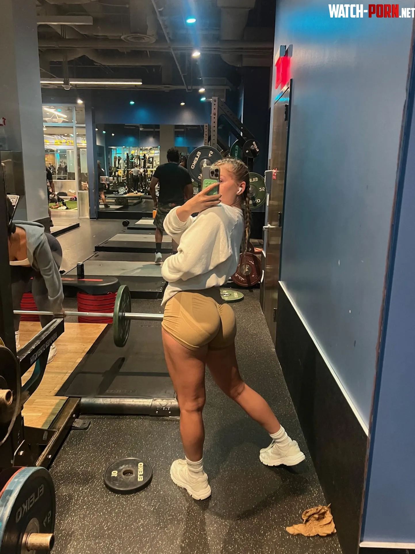 Hardwork and sweat for this curvy tush by miamiachanel