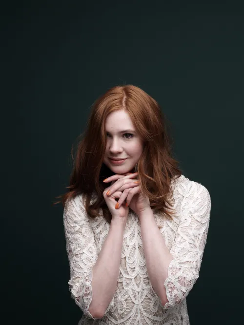 Thumbnail Karen Gillan by ChanLYN93 | Pretty Girls