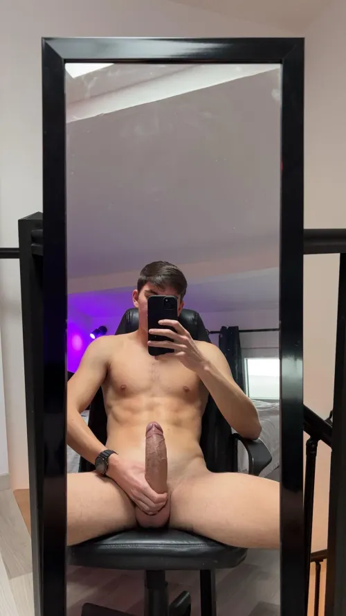 Thumbnail Need you to rate it: A Detailed Review by Dizzy_Succotash_8237 on ratemycock