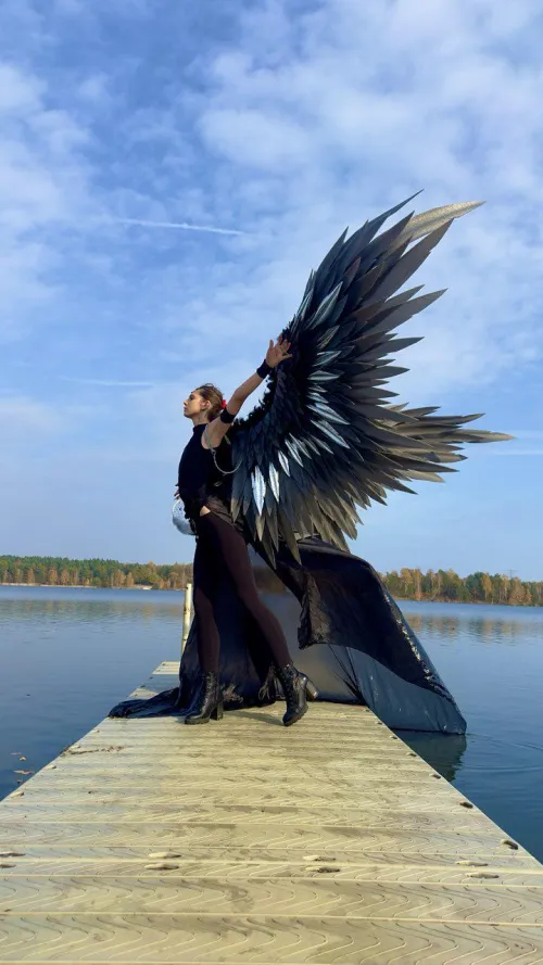 Thumbnail Angels_pawprint as Gothic Angel: A Divine Cosplay Rendition | cosplaygirls