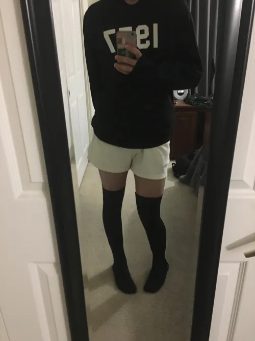 Thumbnail kaizerdot: Just a Boy Feeling Cute and Confident in femboy Style