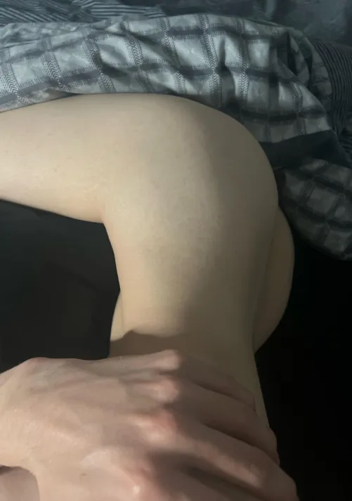 Thumbnail Desiring a Firm Grip: Exploring twinks with fuck_my_hole_