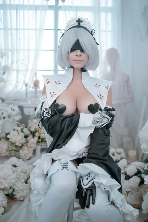 Thumbnail 2B as Holy Nun: Yuna Kairi's Artistic Vision Explored