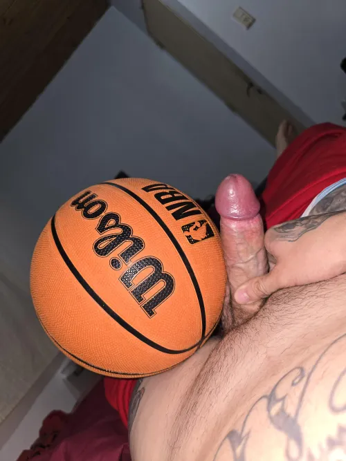 Thumbnail No-Fisherman779 Engages Fans with Basketball Fandom in AlphaMalePorn