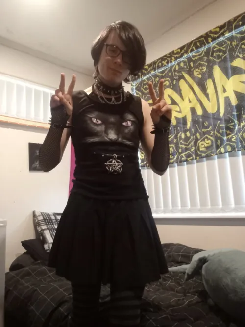 Thumbnail Rocking a Goth Look | femboy Fashion by tirastipol